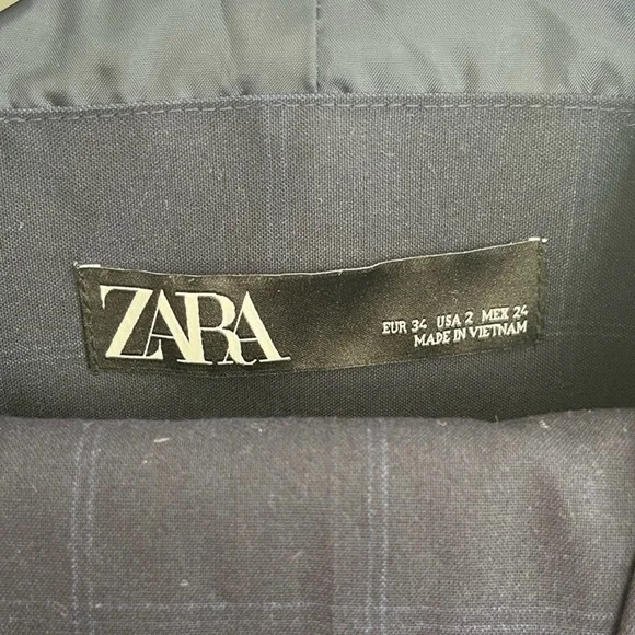 Zara Navy Blazer and Pant Suit Set - Picture 4 of 7